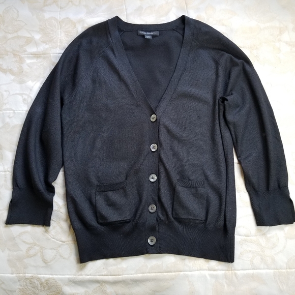 Banana Republic Silk Blend V-neck Black Cardigan with Pockets size Large - Picture 8 of 9